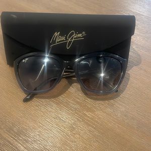Maui Jim glam sunglasses